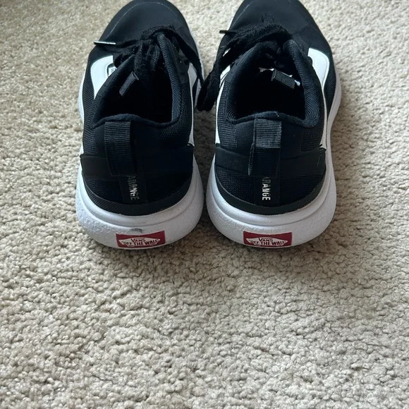 Vans Classic Black and White Athletic Shoes - Picture 2 of 6